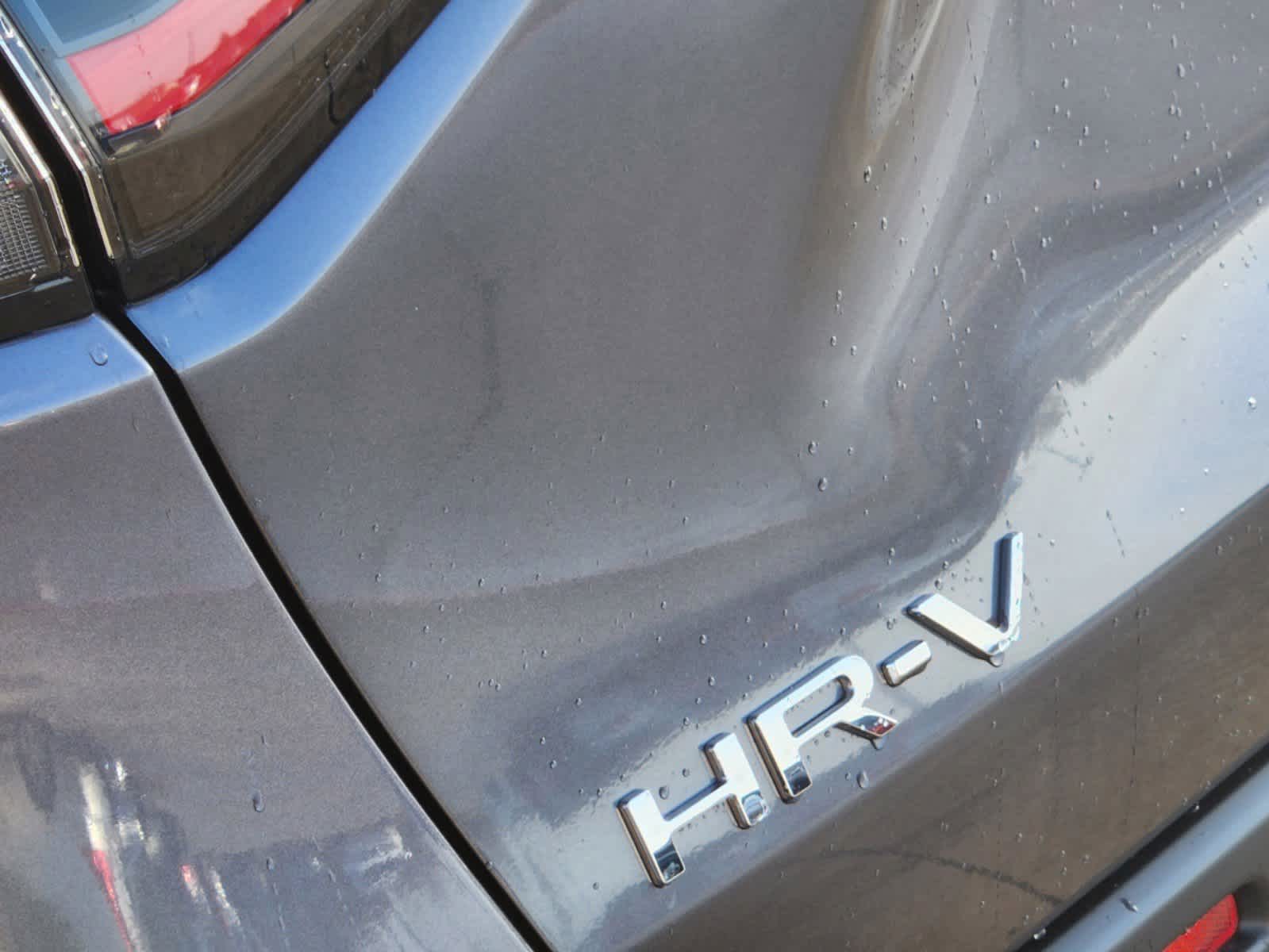 2025 Honda HR-V LX 9