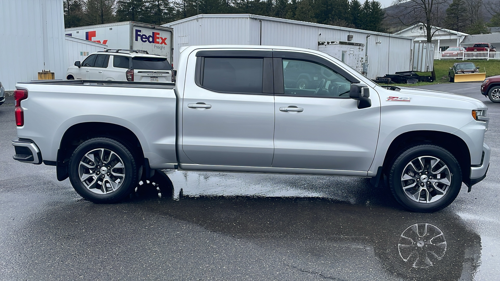 2020 Chevrolet Silverado 1500 RST 2