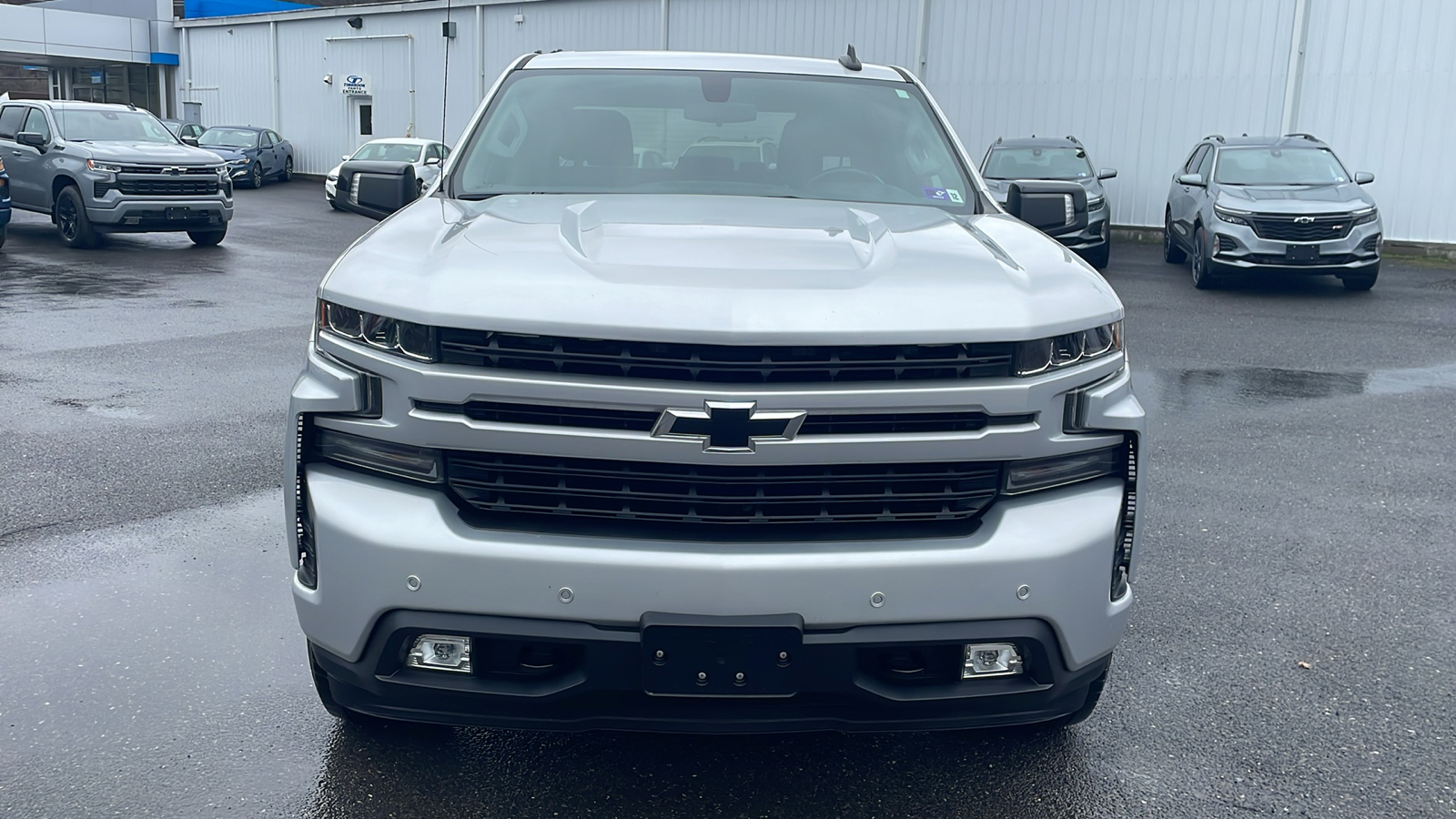 2020 Chevrolet Silverado 1500 RST 8