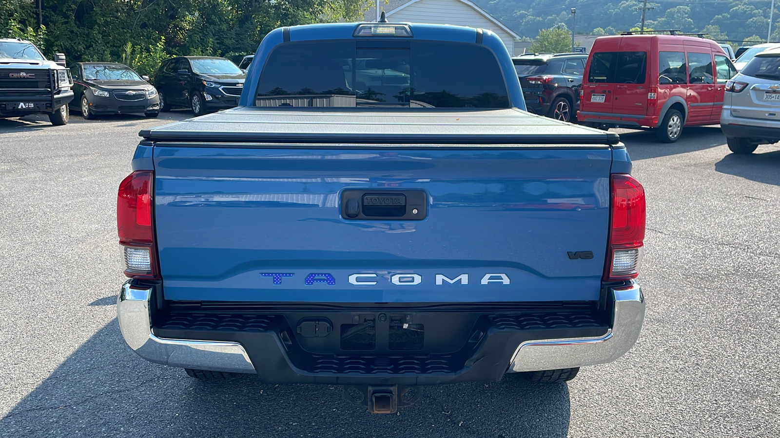 2019 Toyota Tacoma  4