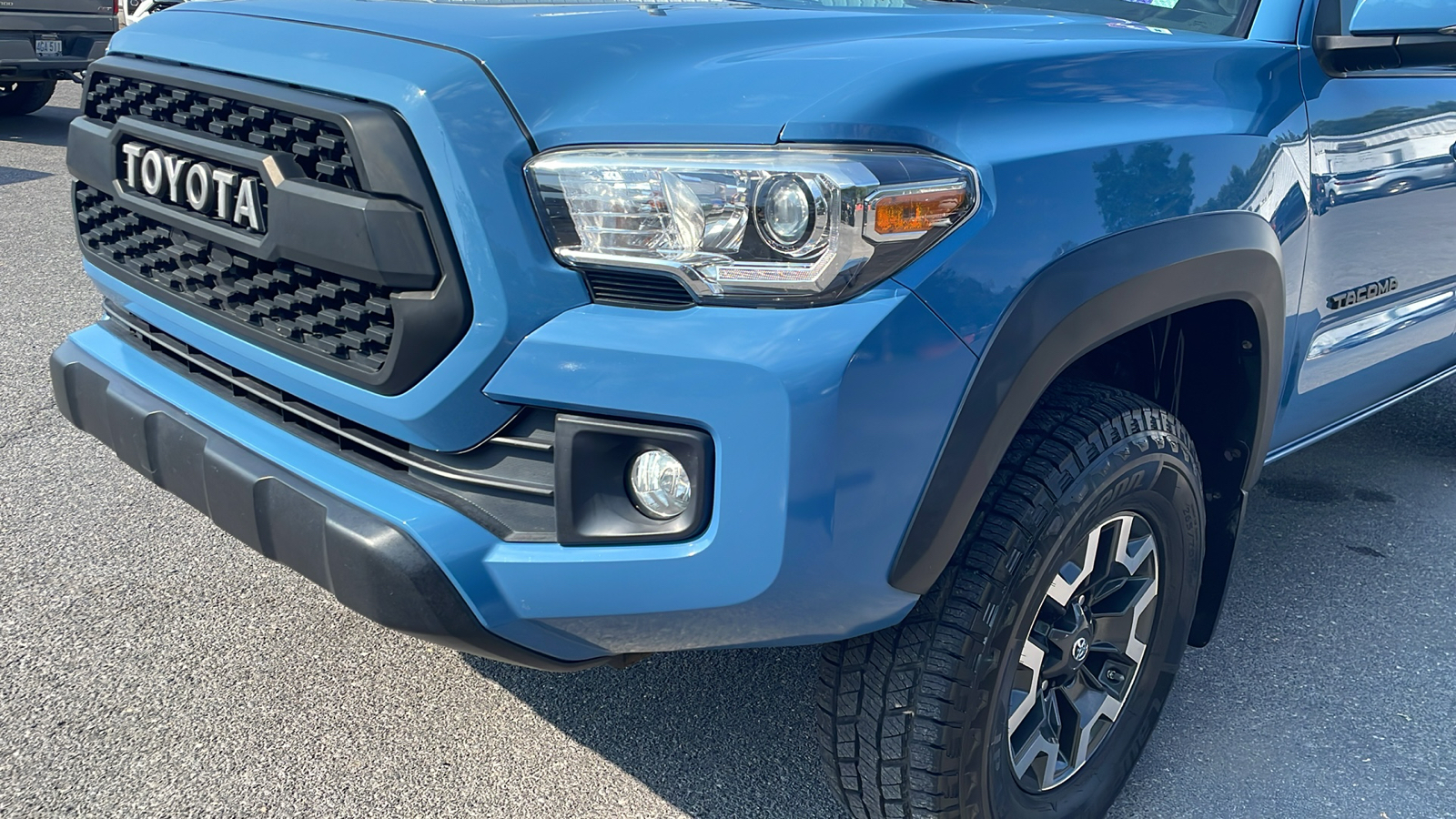 2019 Toyota Tacoma  9