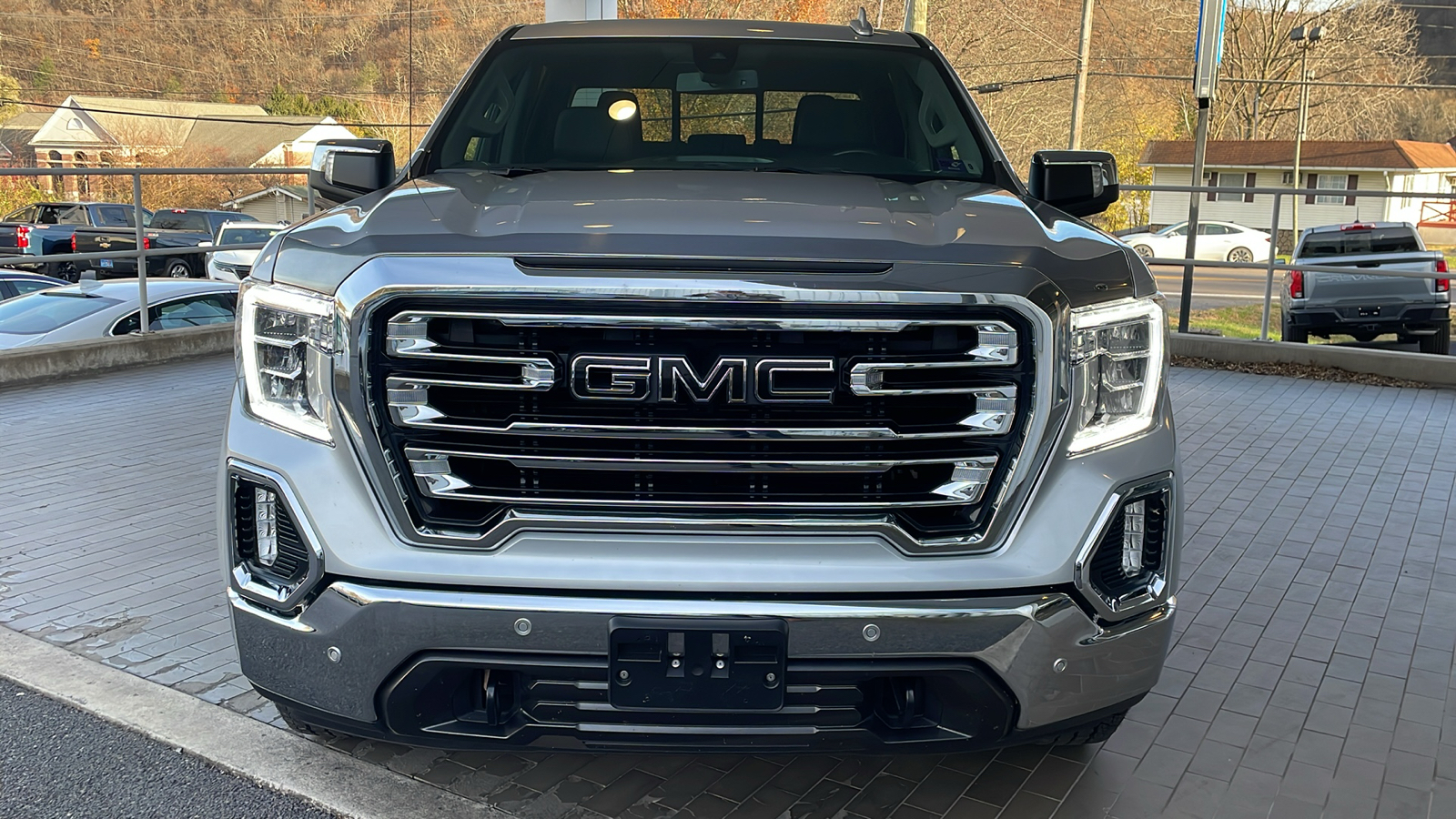 2021 GMC Sierra 1500 SLT 8