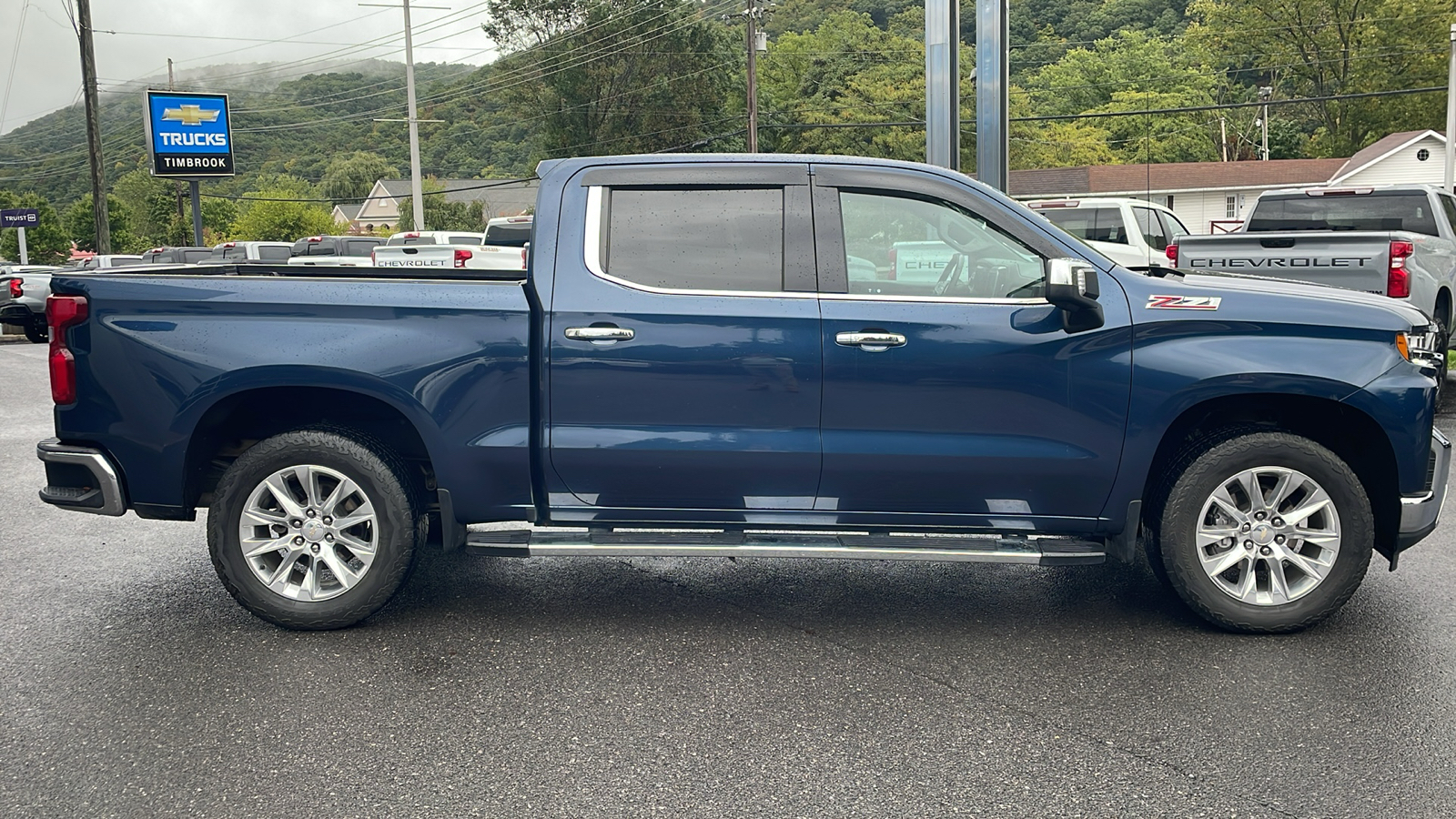 2021 Chevrolet Silverado 1500 LTZ 2