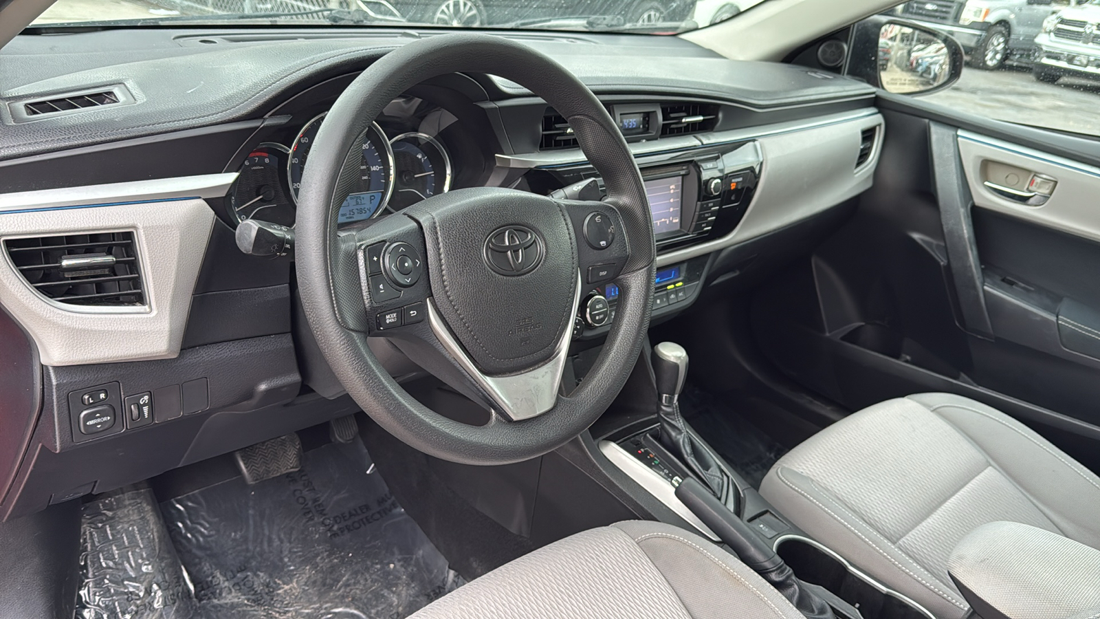 2014 Toyota Corolla LE 12