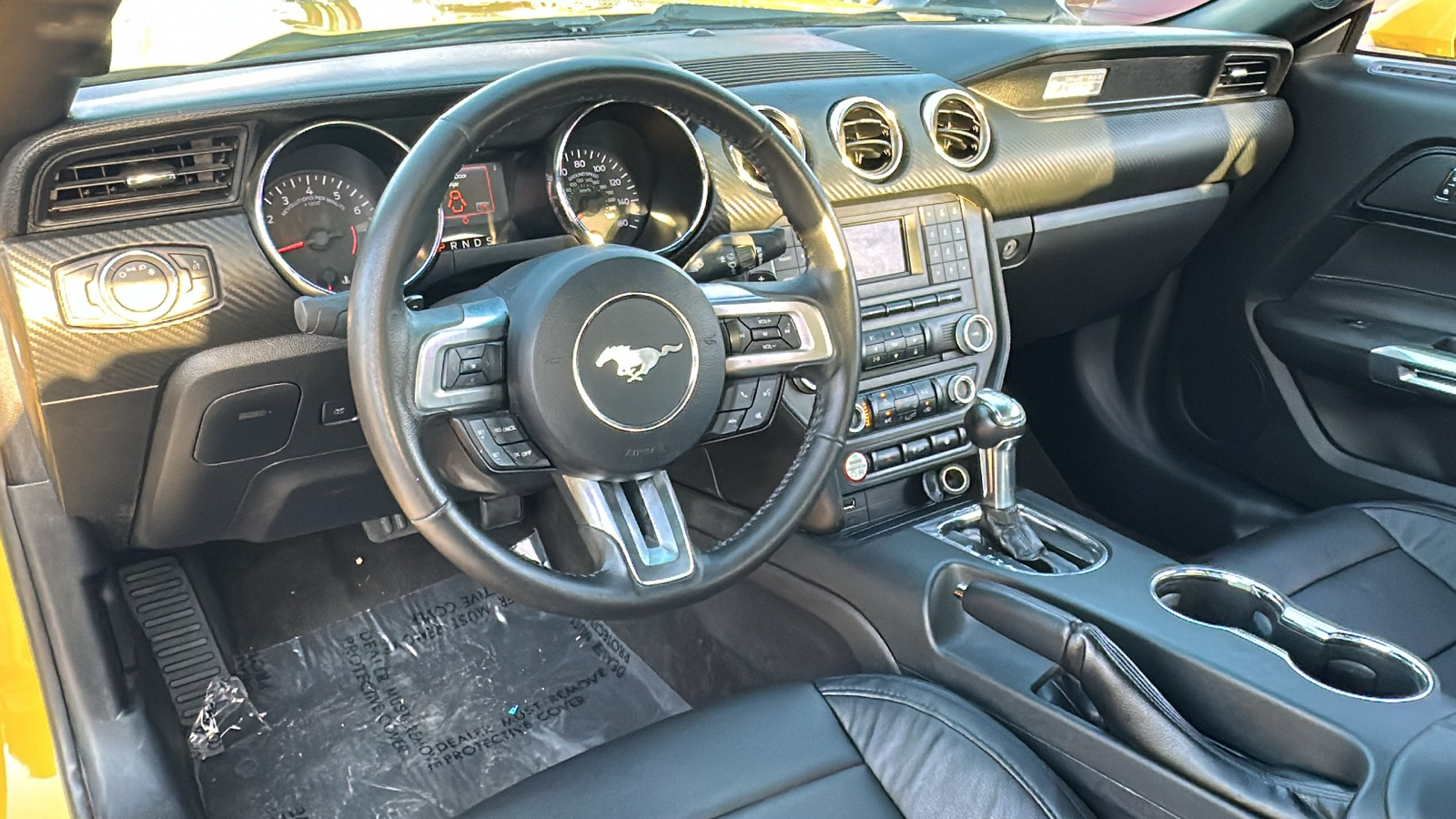 2015 Ford Mustang V6 15
