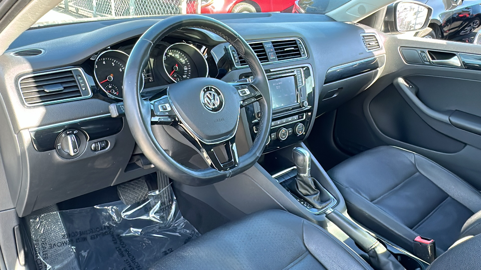 2017 Volkswagen Jetta 1.8T SEL 16