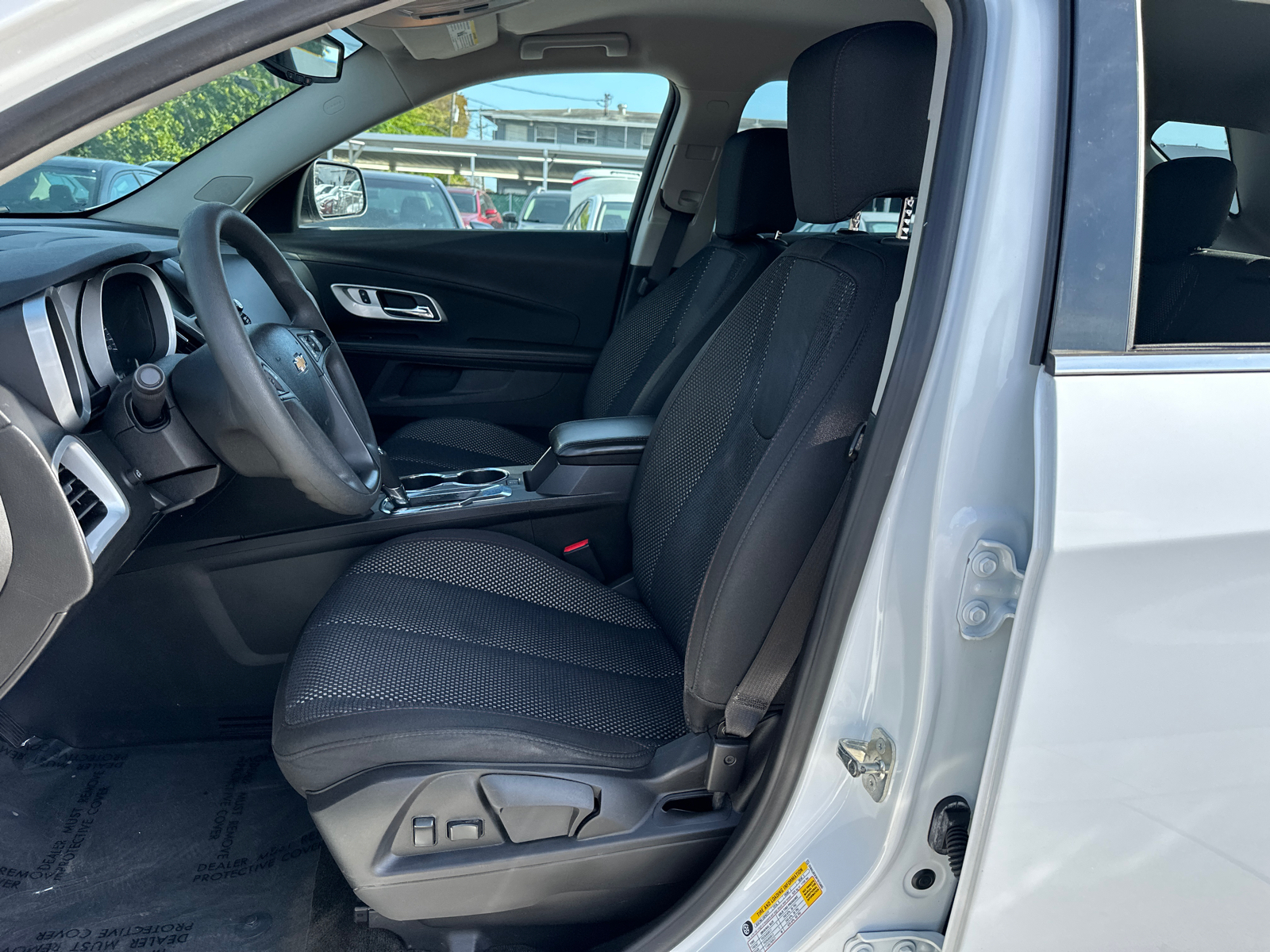 2017 Chevrolet Equinox LS 15