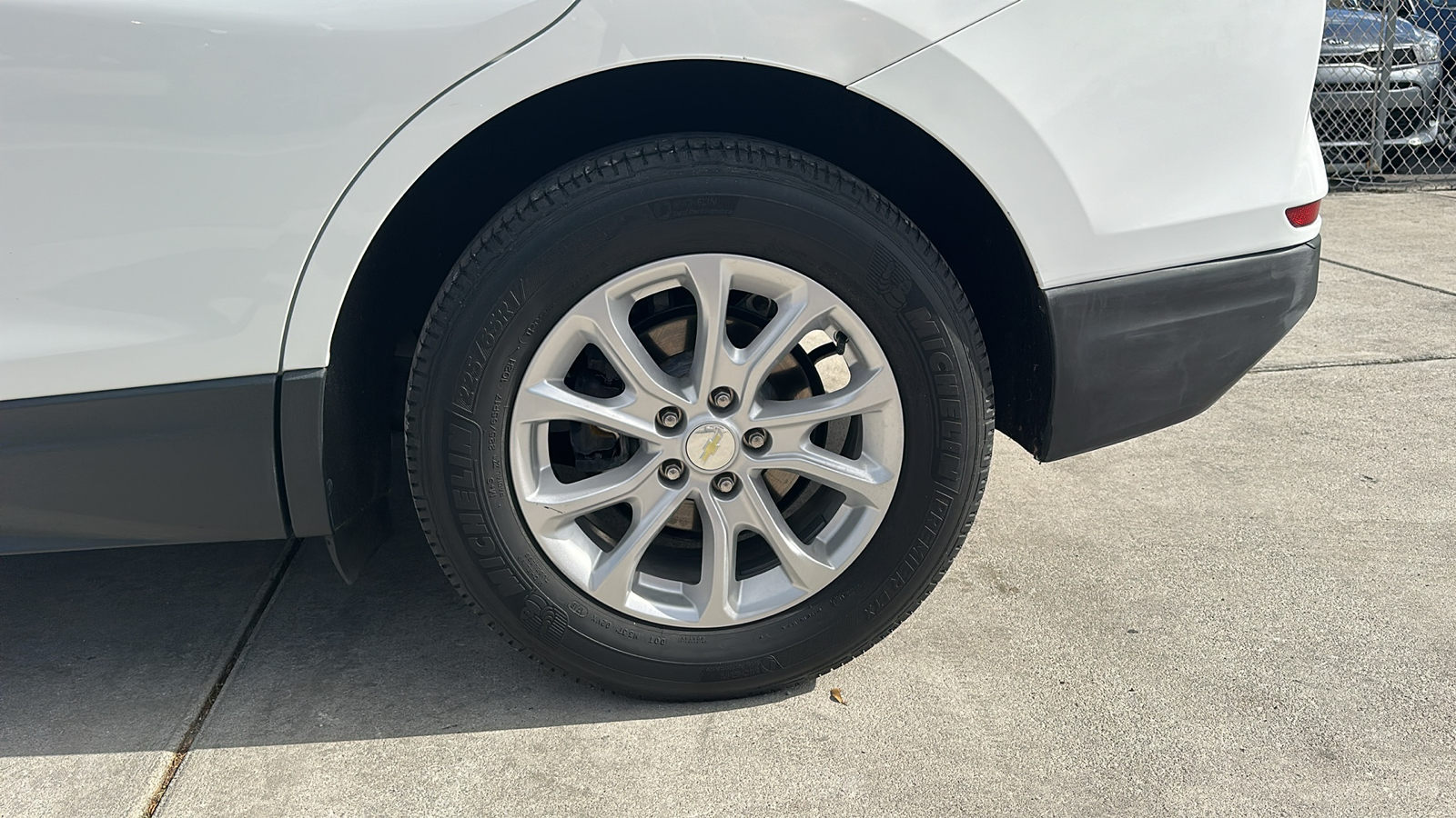 2019 Chevrolet Equinox LS 10