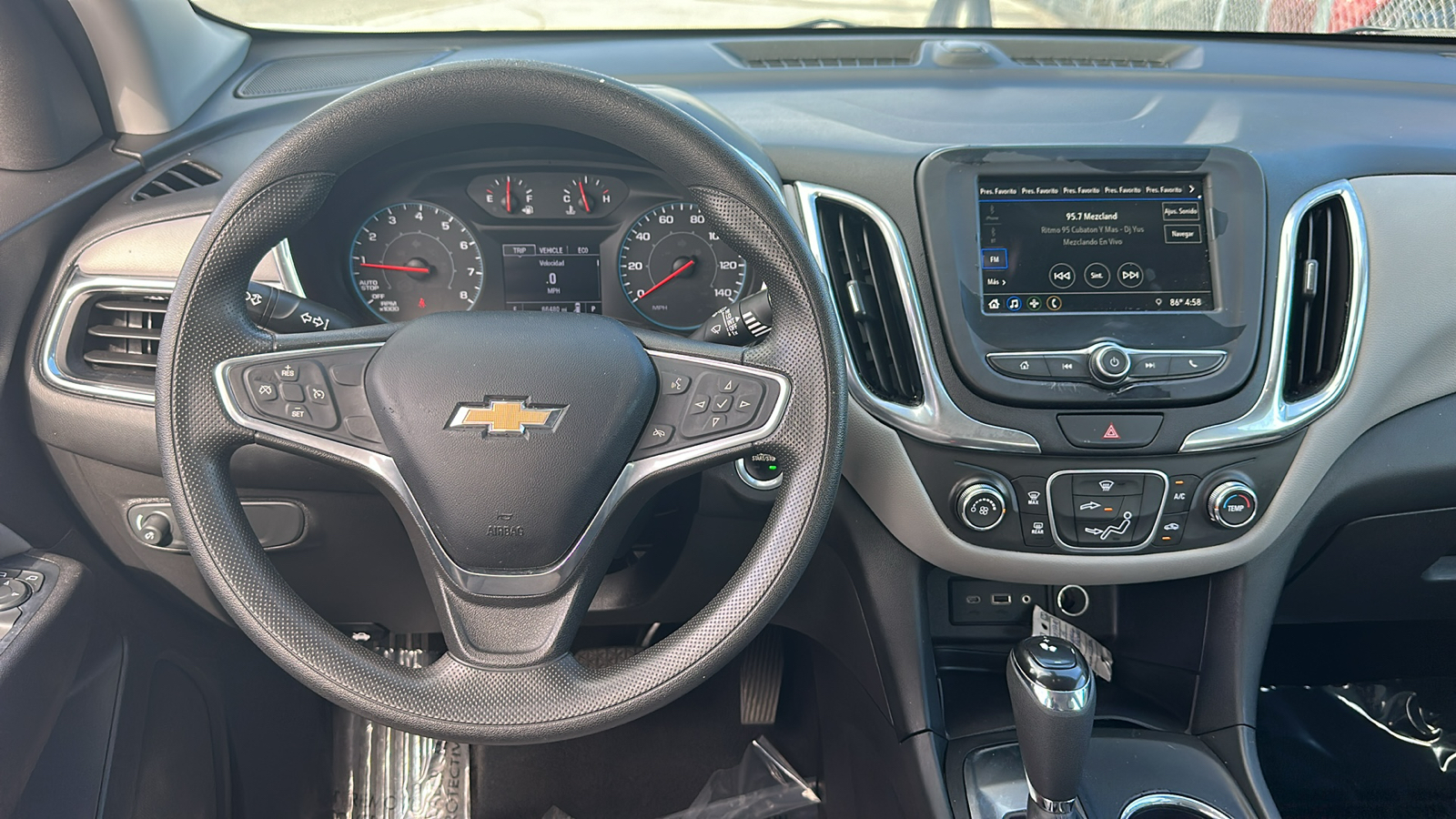 2019 Chevrolet Equinox LS 22