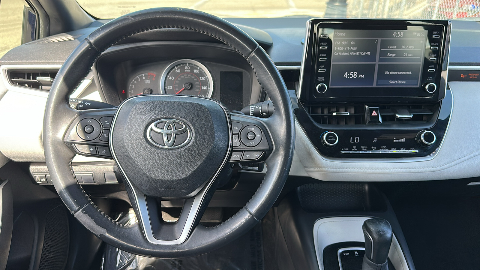 2020 Toyota Corolla SE 21