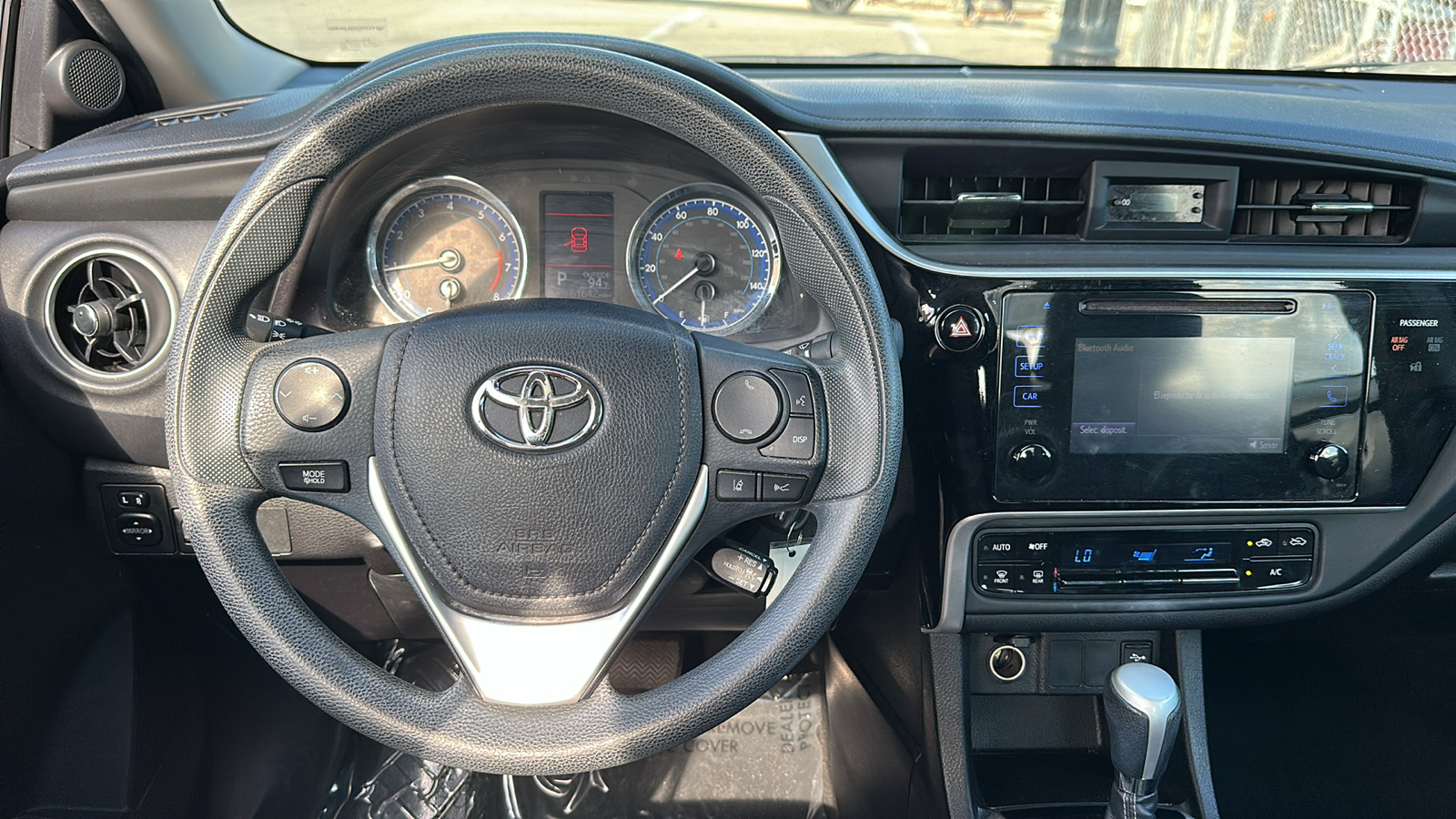 2017 Toyota Corolla LE 21