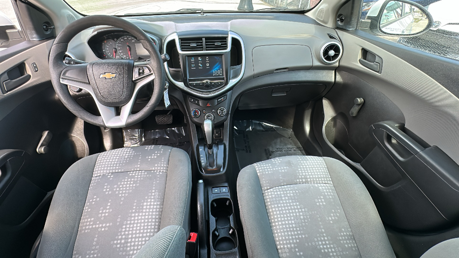 2017 Chevrolet Sonic LS 19