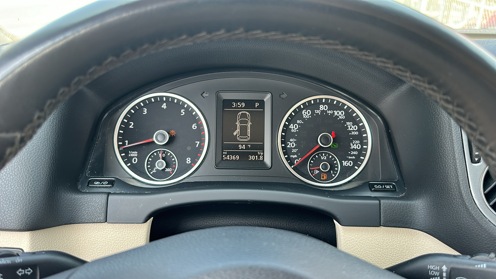2017 Volkswagen Tiguan 2.0T S 25