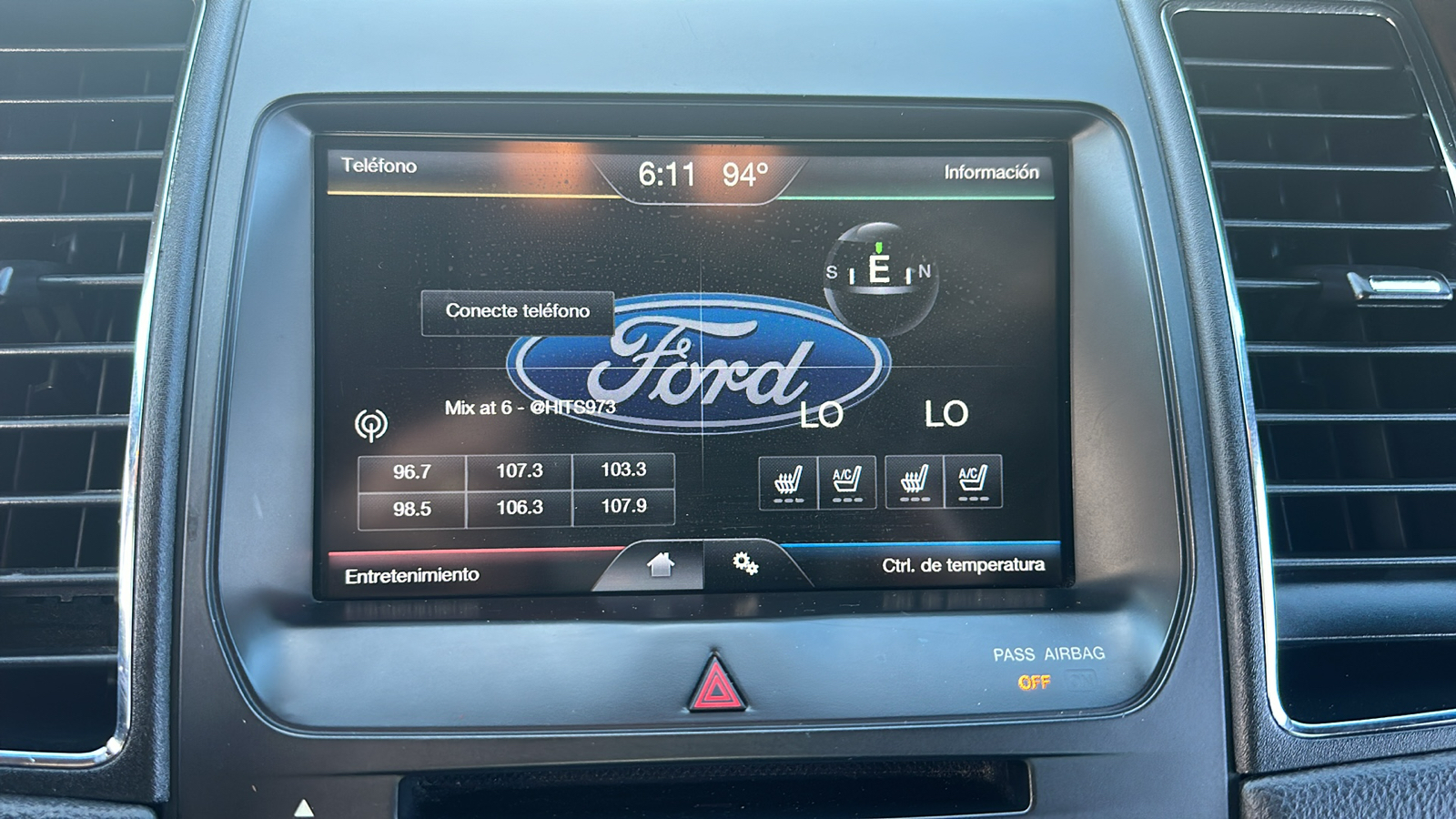 2014 Ford Taurus Limited 26