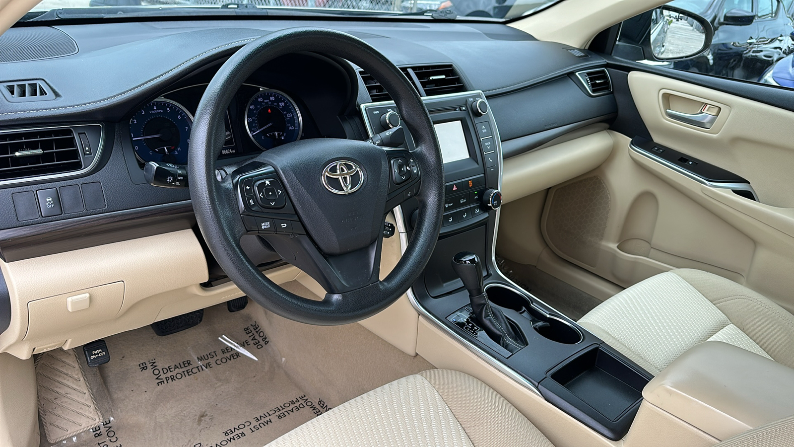 2016 Toyota Camry LE 15