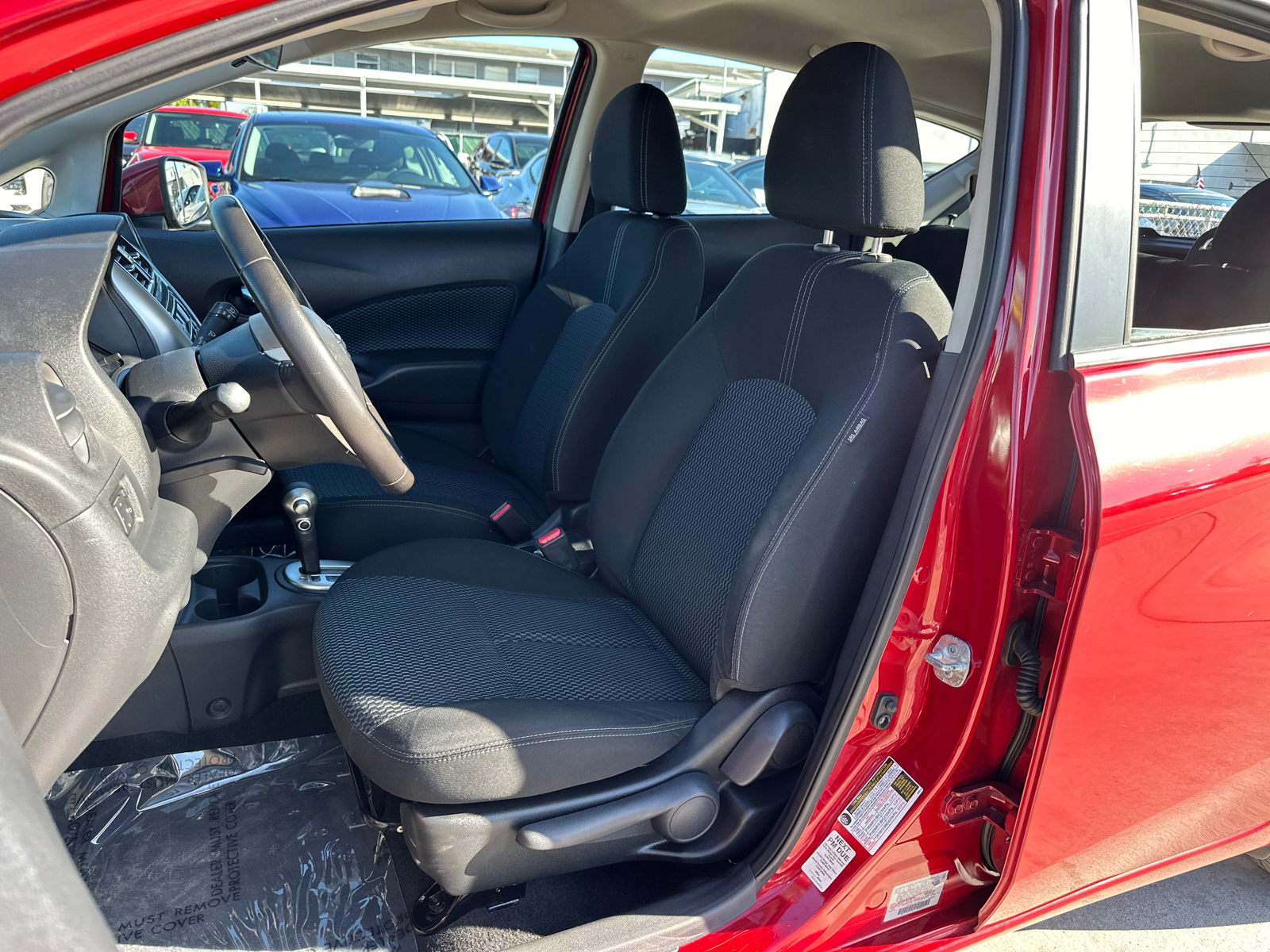 2015 Nissan Versa Note SV 14