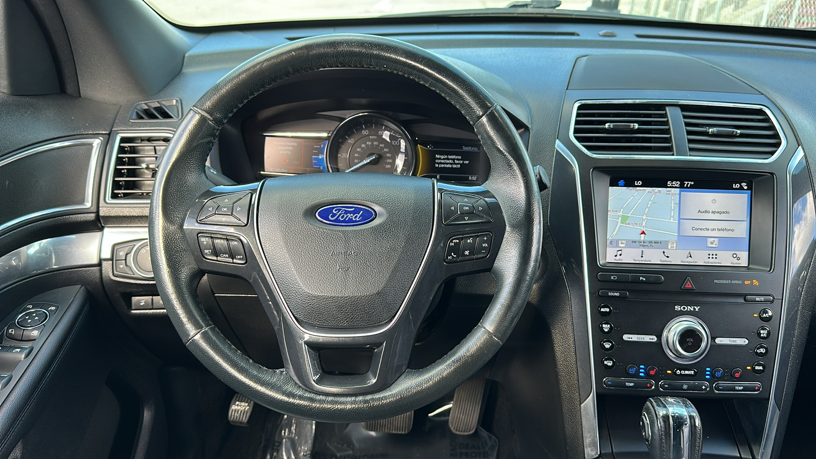 2019 Ford Explorer Limited 24