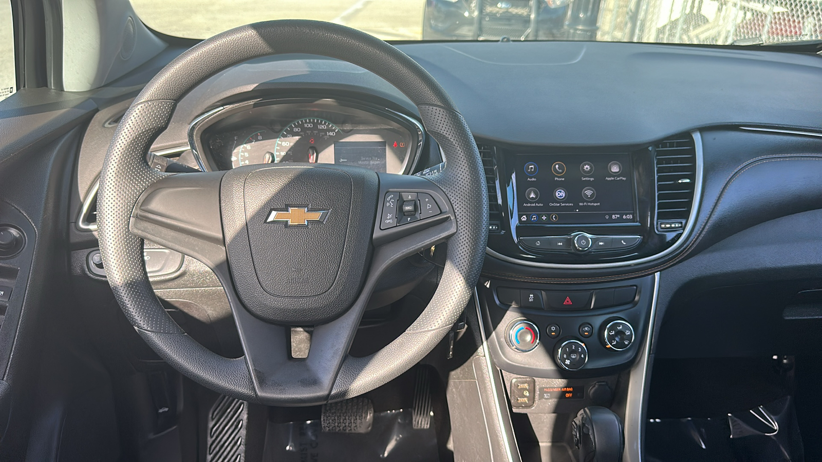 2018 Chevrolet Trax LS 21