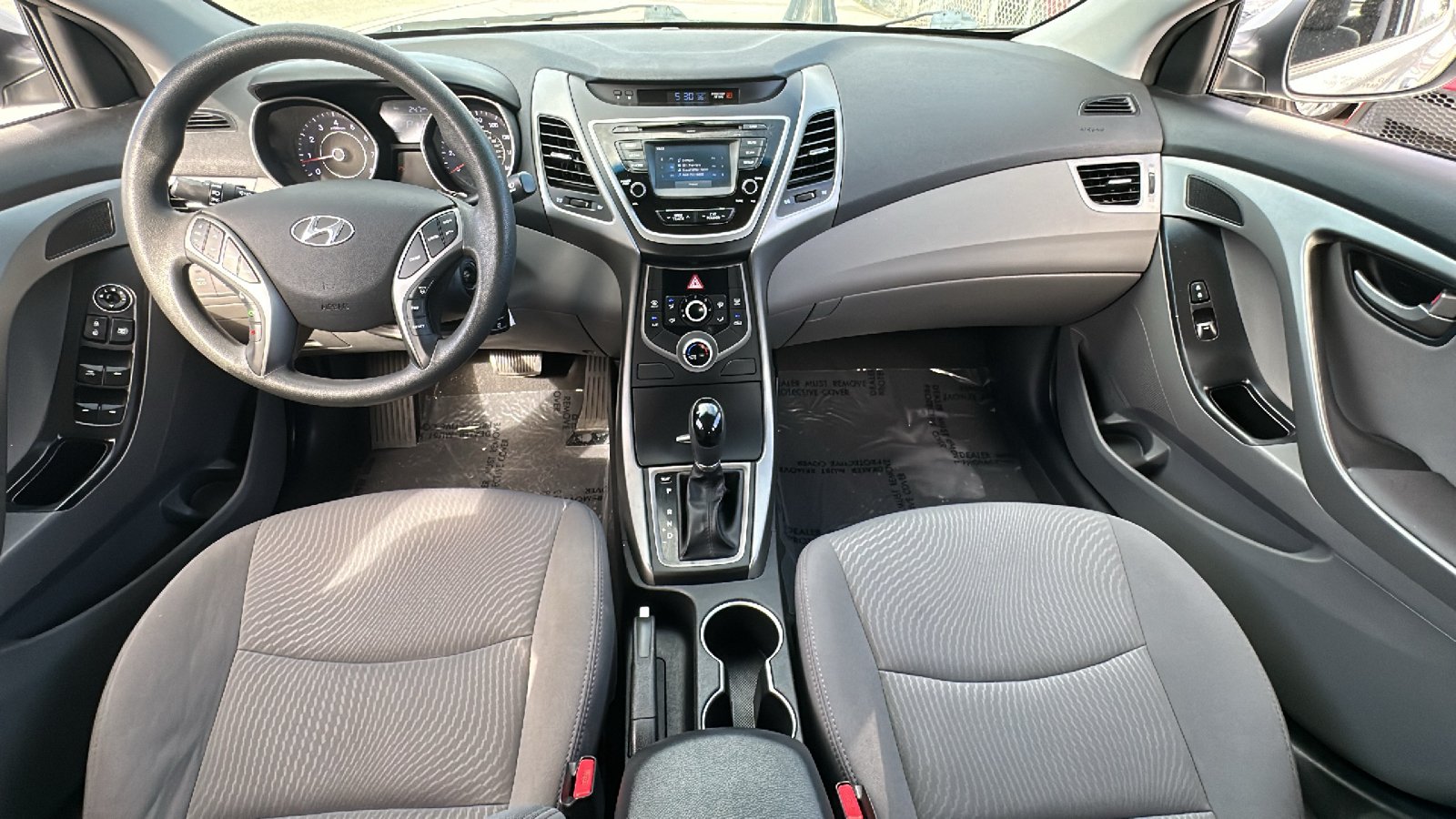 2015 Hyundai Elantra SE 19