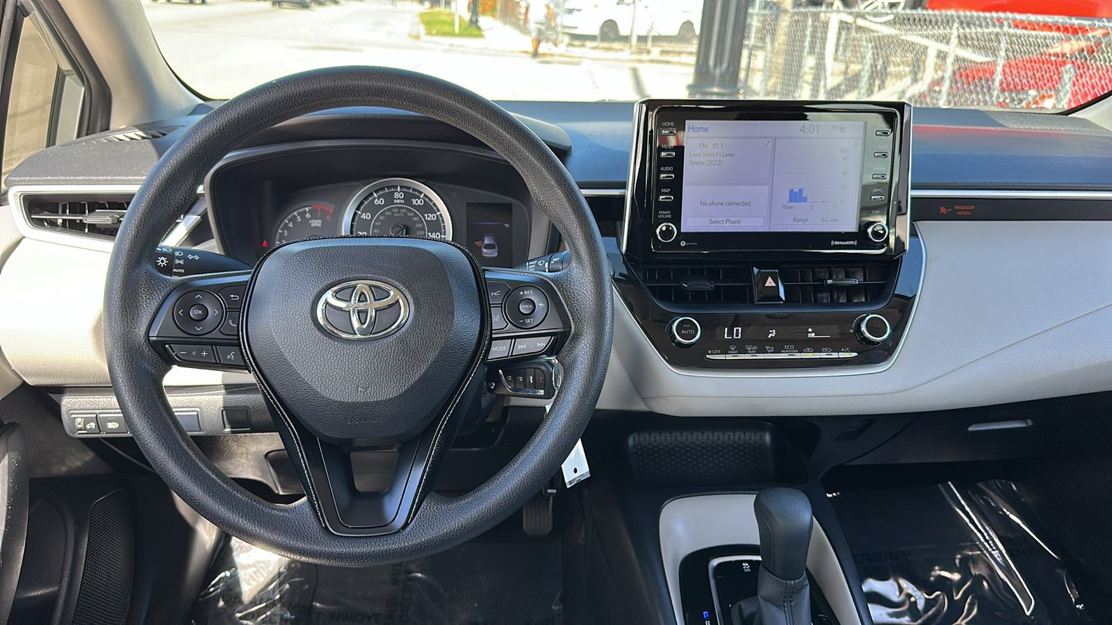 2021 Toyota Corolla LE 21