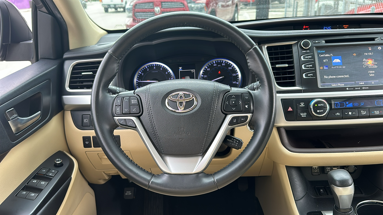 2019 Toyota Highlander XLE 24