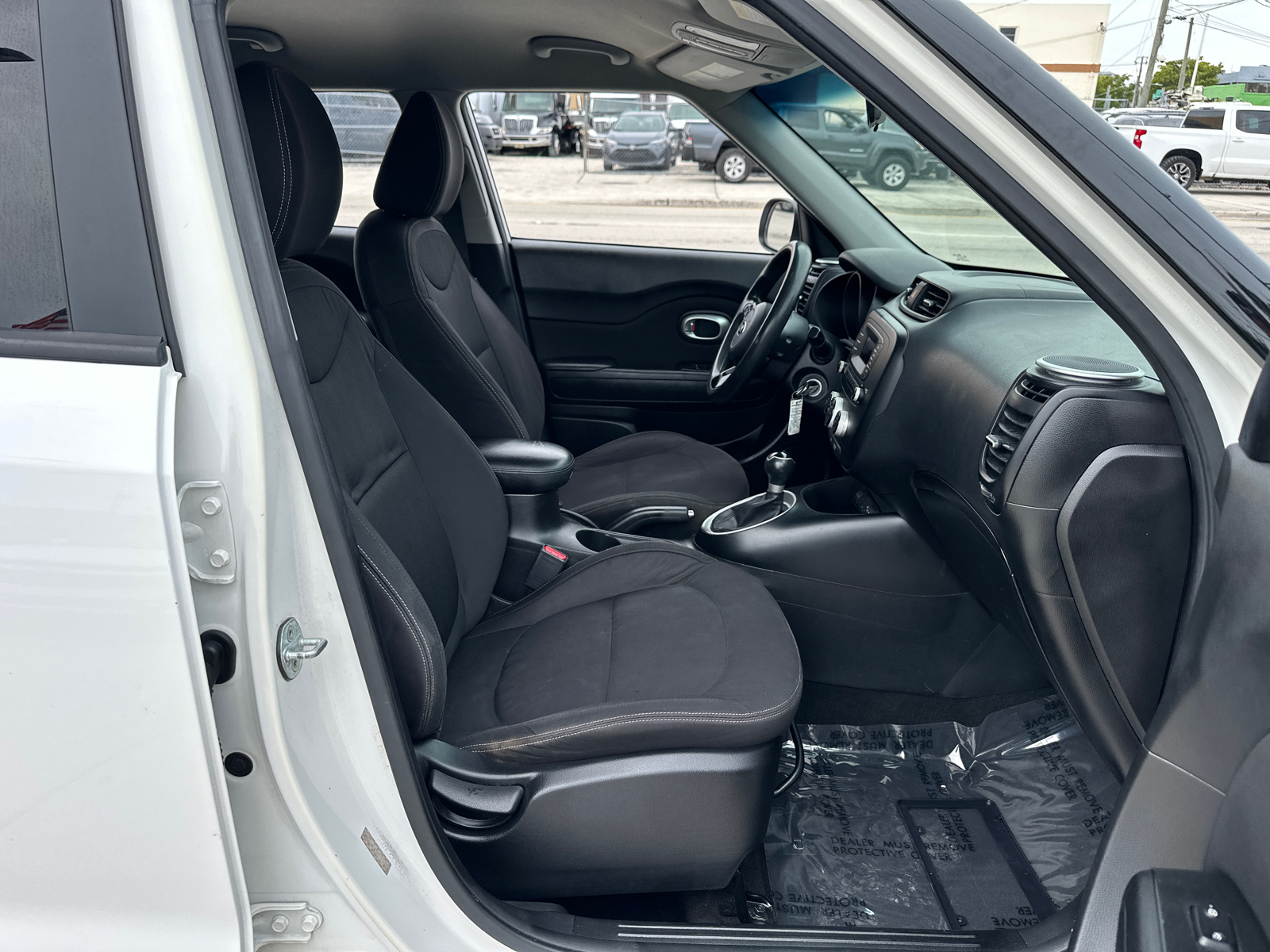 2015 Kia Soul Base 31