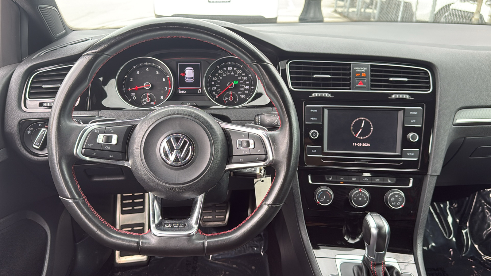 2018 Volkswagen Golf GTI 2.0T S 23