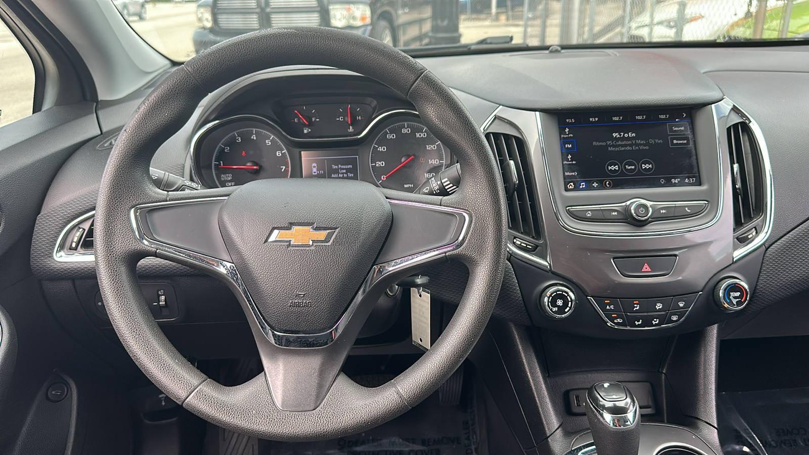 2019 Chevrolet Cruze LS 21