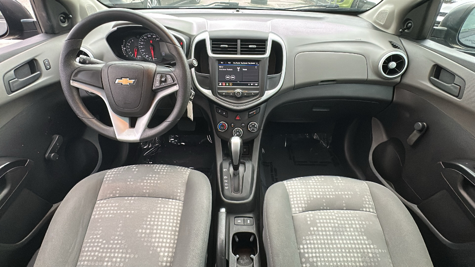 2018 Chevrolet Sonic LS 17