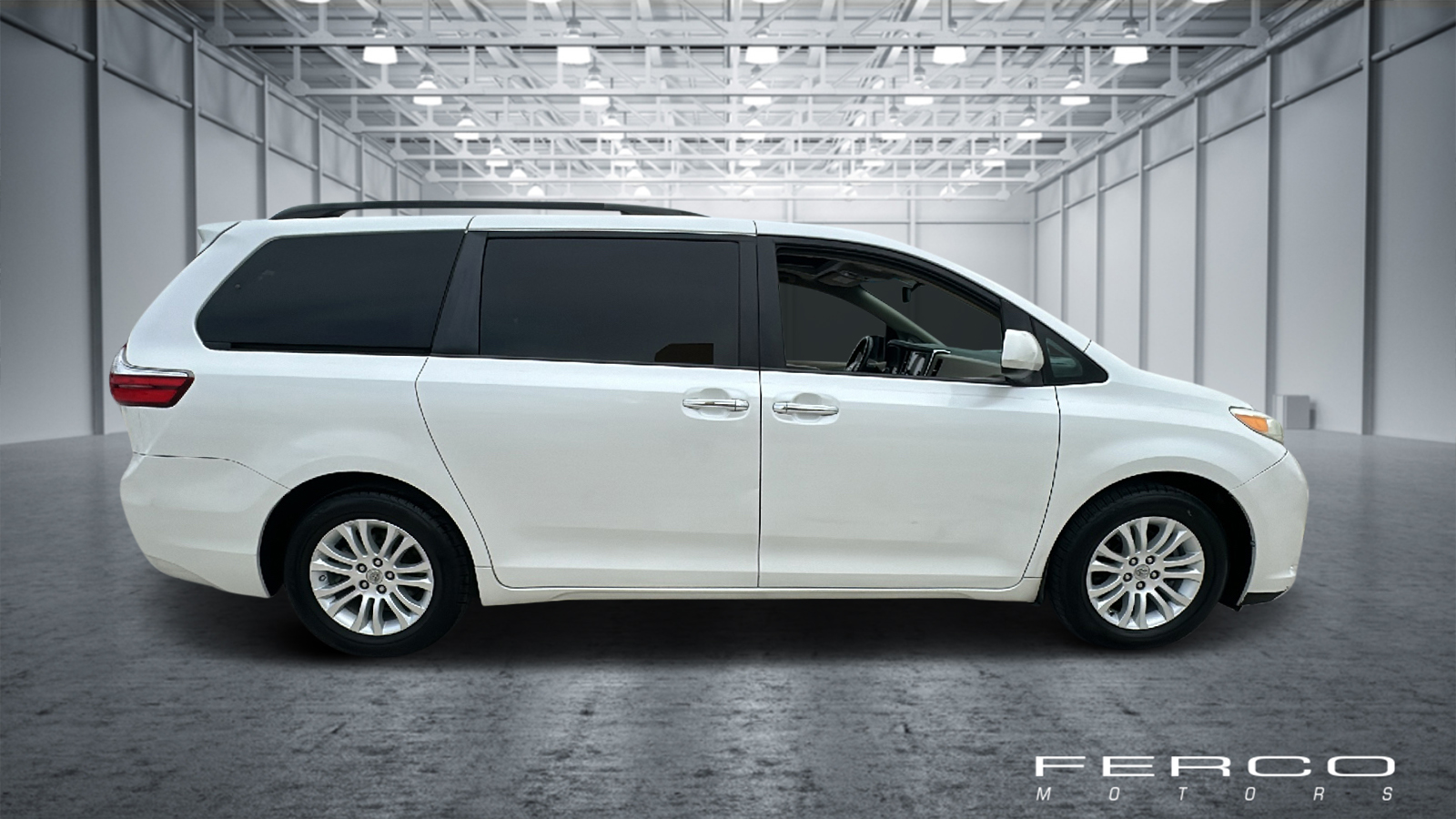 2015 Toyota Sienna XLE 6