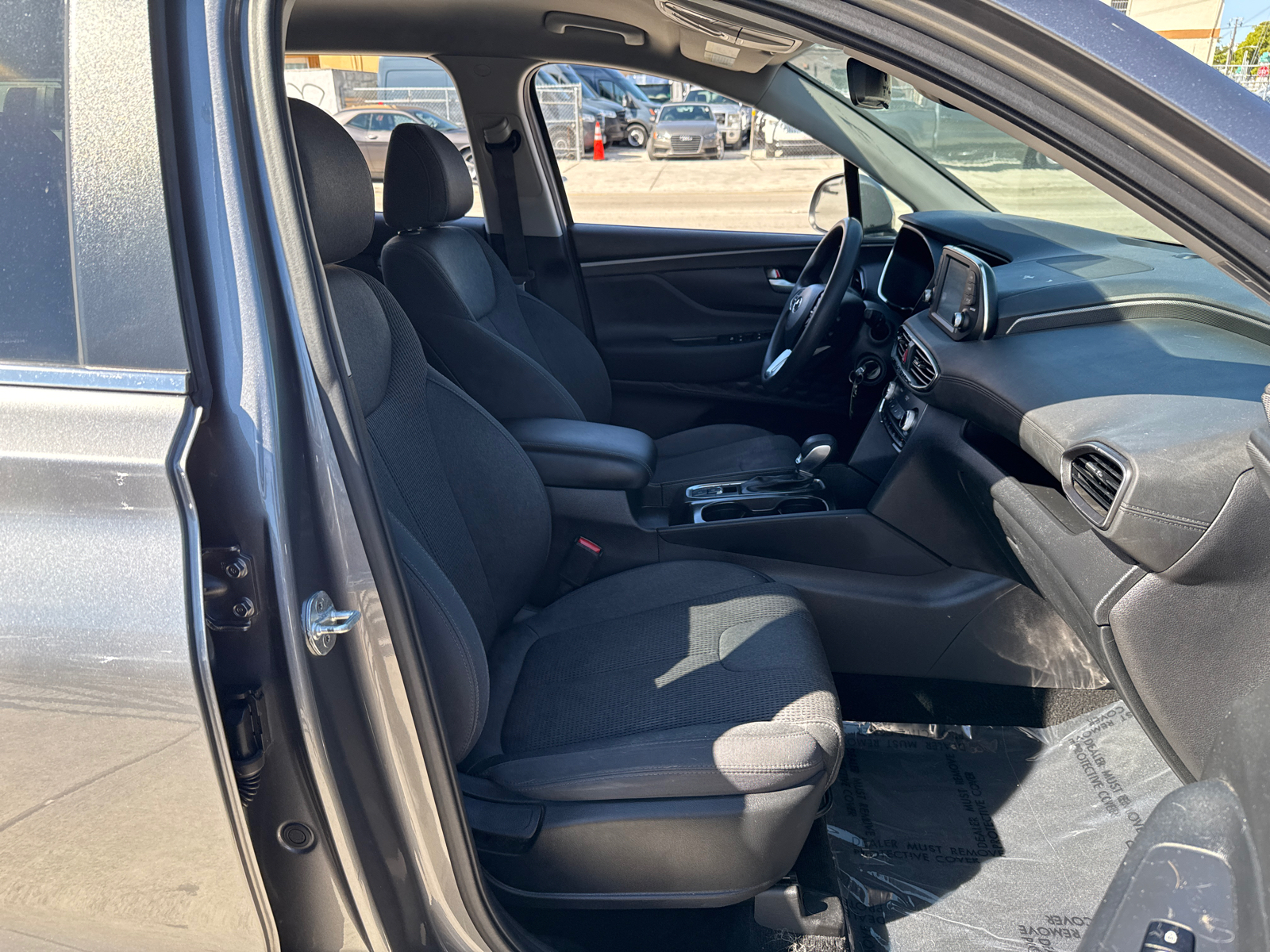 2019 Hyundai Santa Fe SE 33