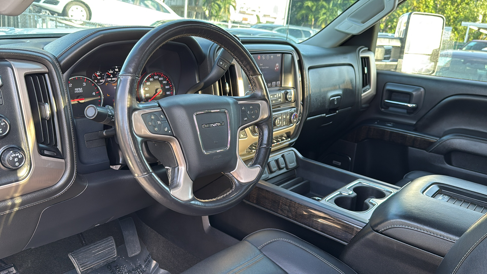 2016 GMC Sierra 2500HD Denali 17