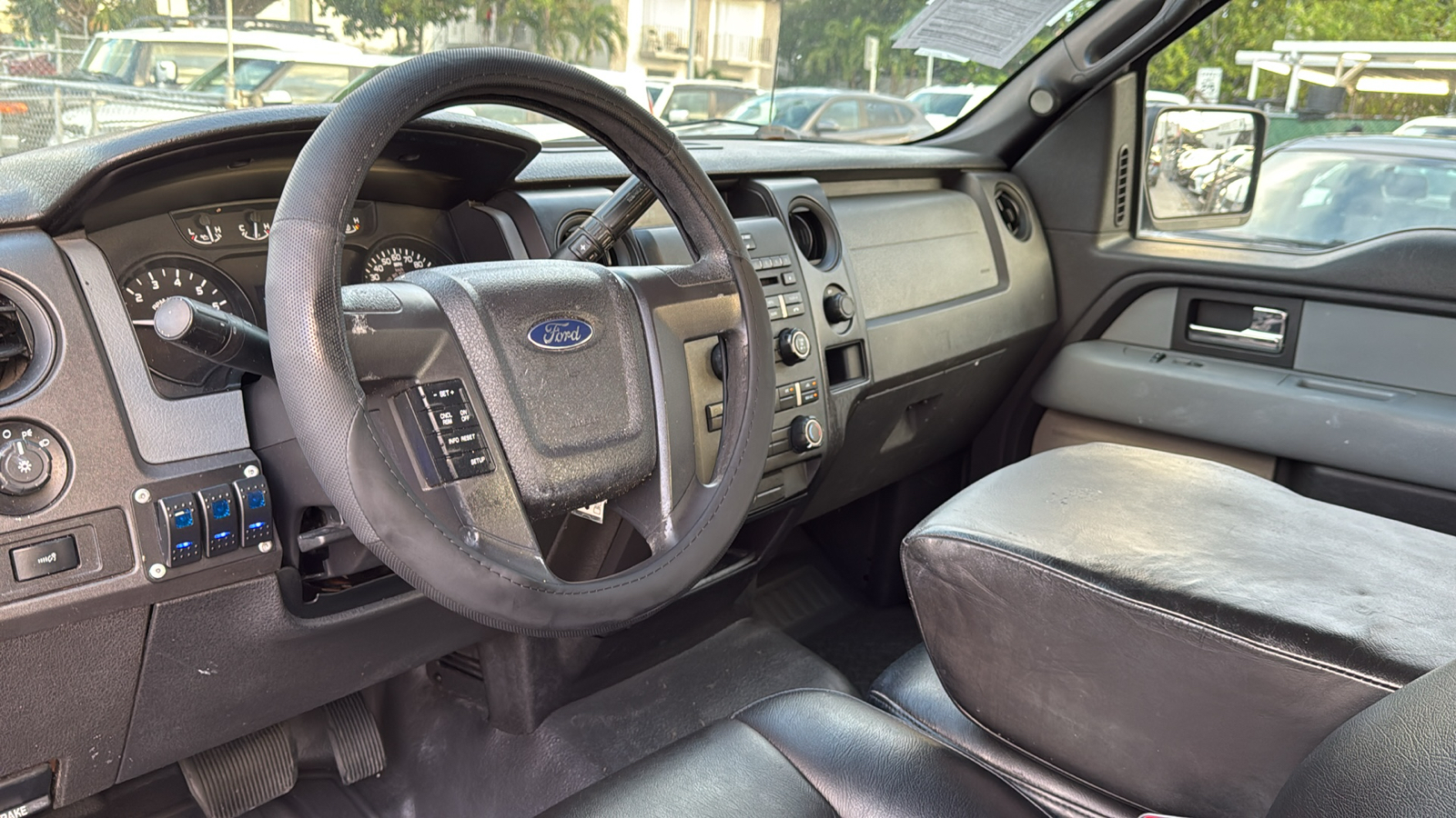 2012 Ford F-150 XL 12