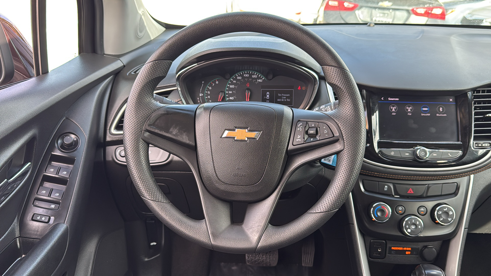 2021 Chevrolet Trax LS 22