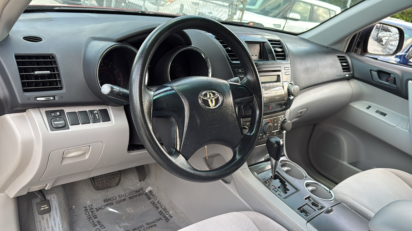 2010 Toyota Highlander Base 16