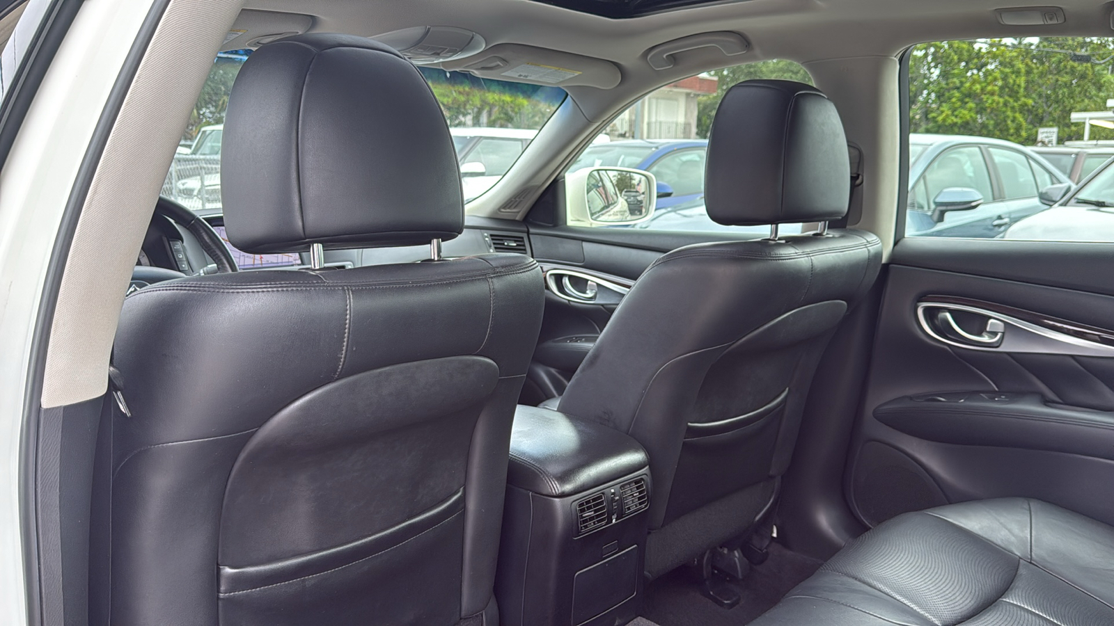 2013 INFINITI M37 Base 17