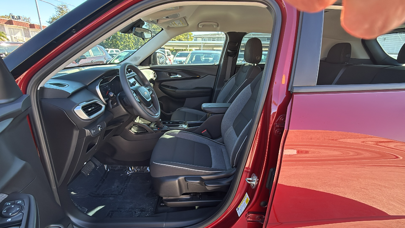 2021 Chevrolet TrailBlazer LS 15