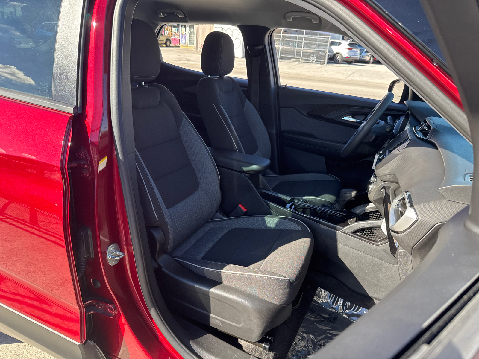 2021 Chevrolet TrailBlazer LS 31