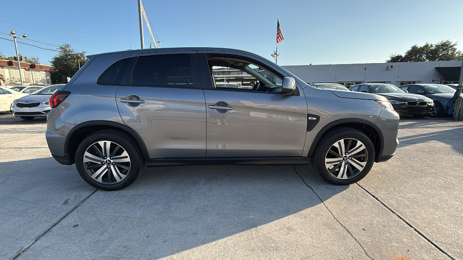 2020 Mitsubishi Outlander Sport 2.0 ES 10