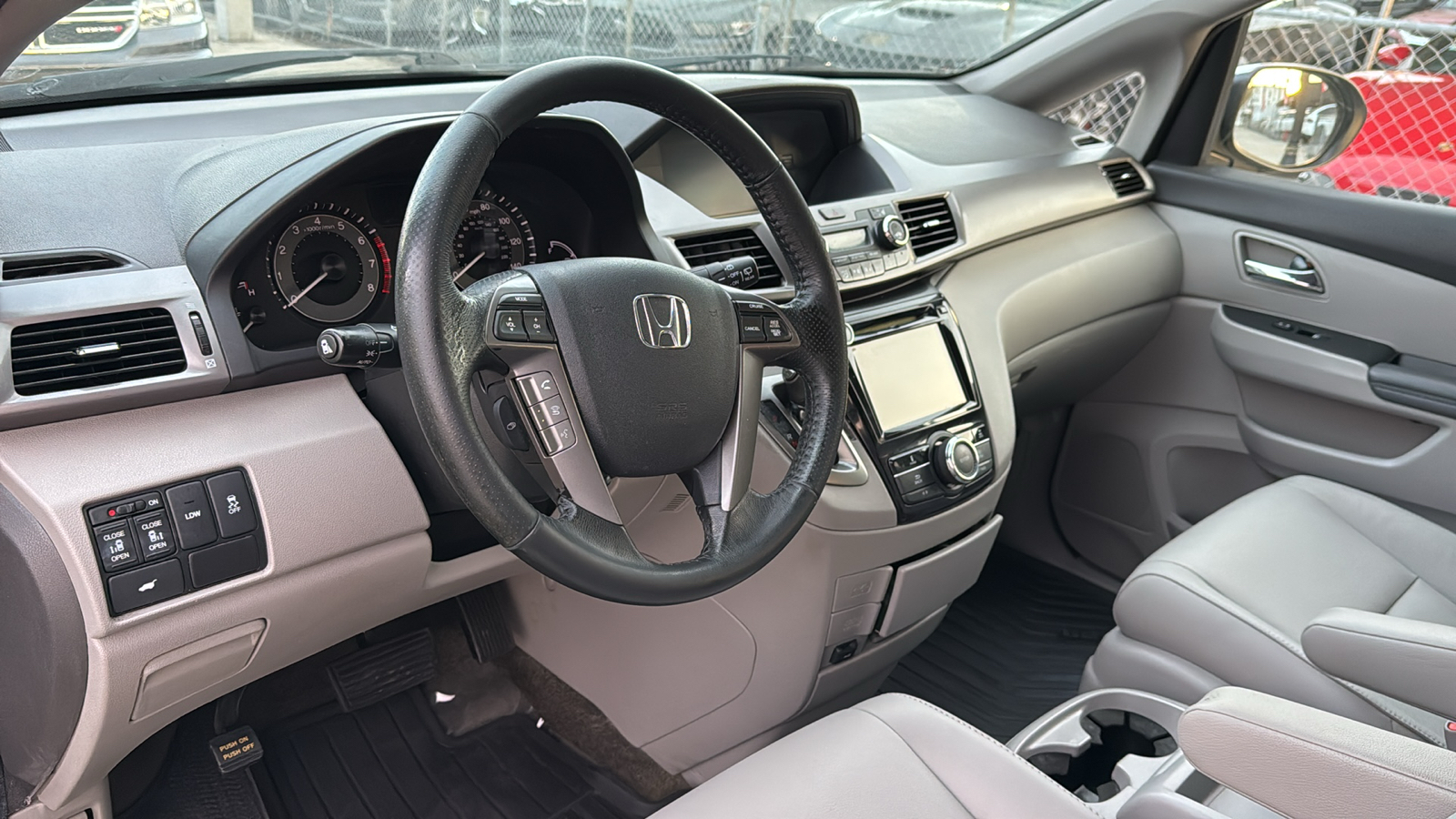 2015 Honda Odyssey EX-L 16