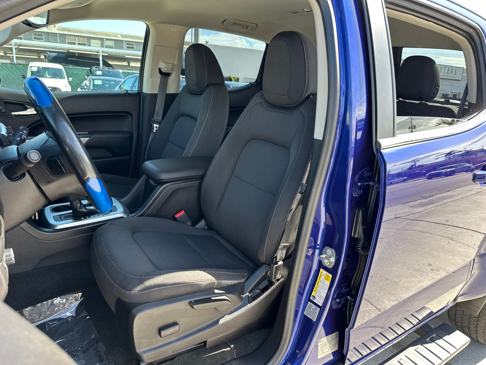 2016 Chevrolet Colorado  14