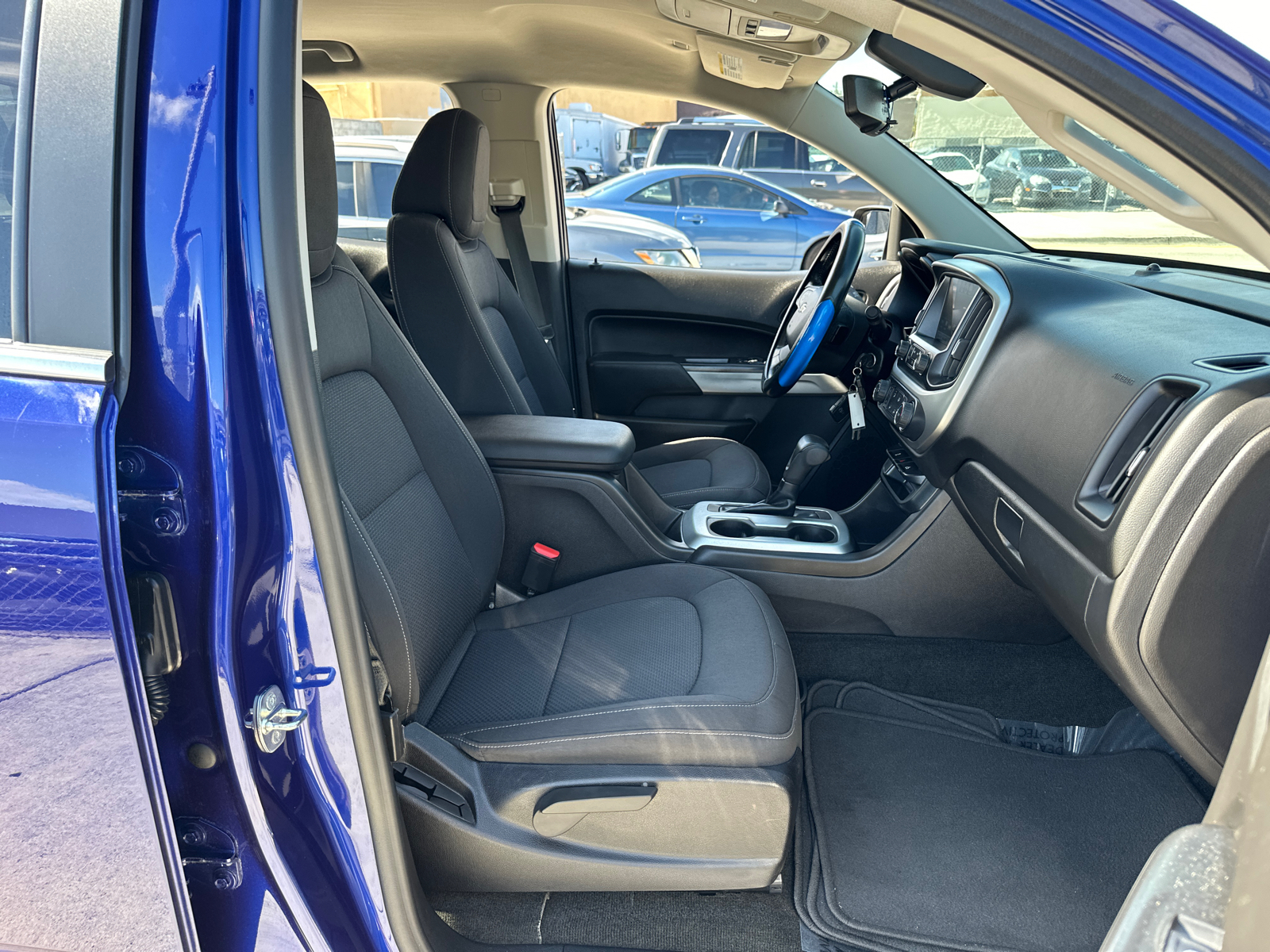 2016 Chevrolet Colorado  33