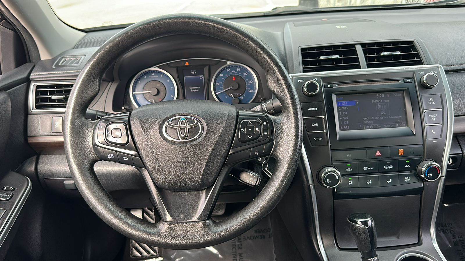 2017 Toyota Camry LE 21