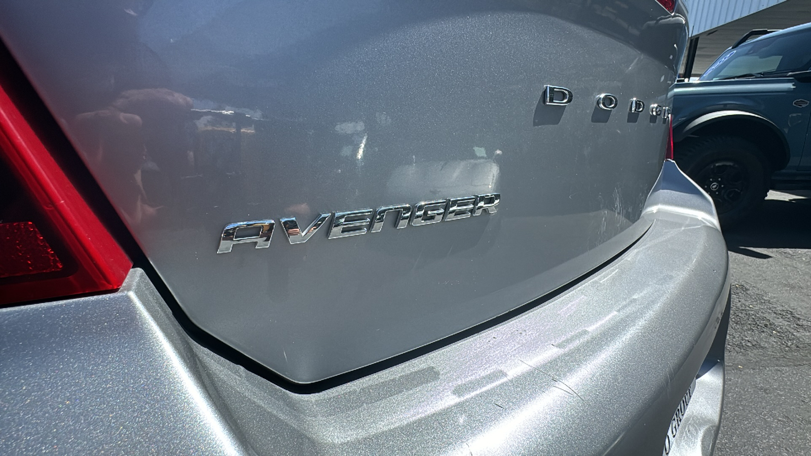 2013 Dodge Avenger  11