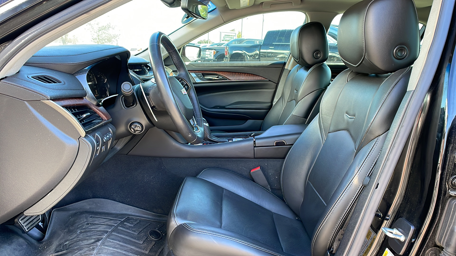 2018 Cadillac CTS Premium Luxury AWD 28