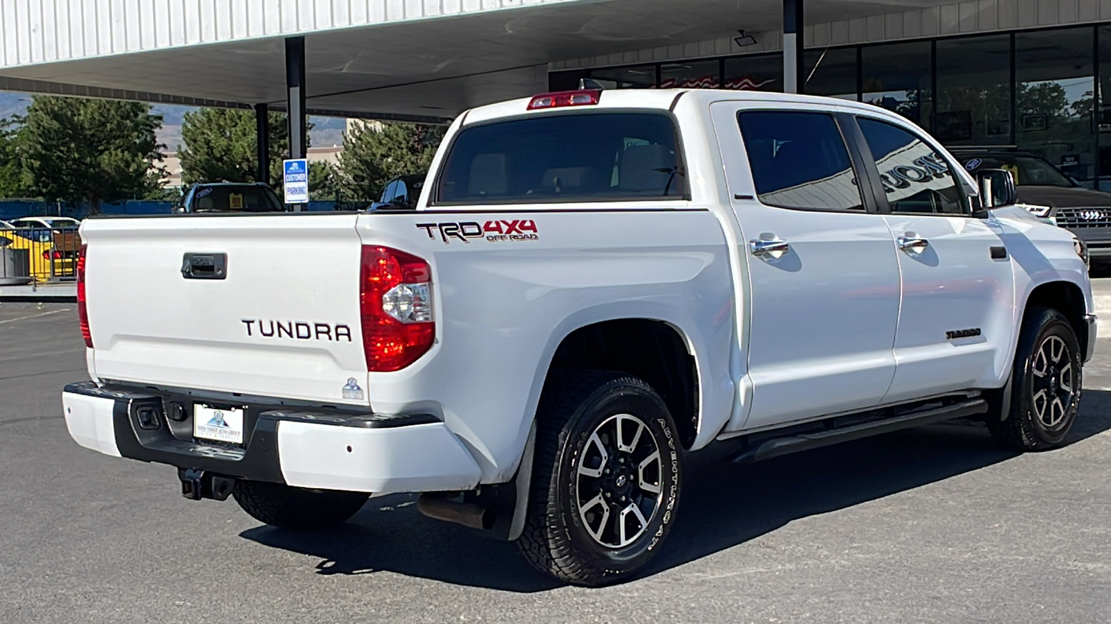 2021 Toyota Tundra Limited CrewMax 5.5 Bed 5.7L 5