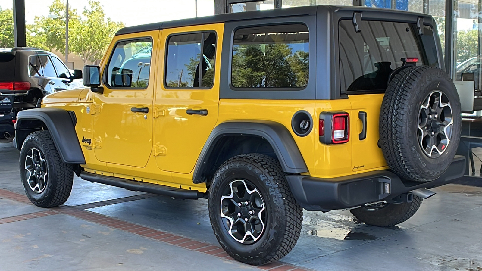 2021 Jeep Wrangler Unlimited Sport S 2