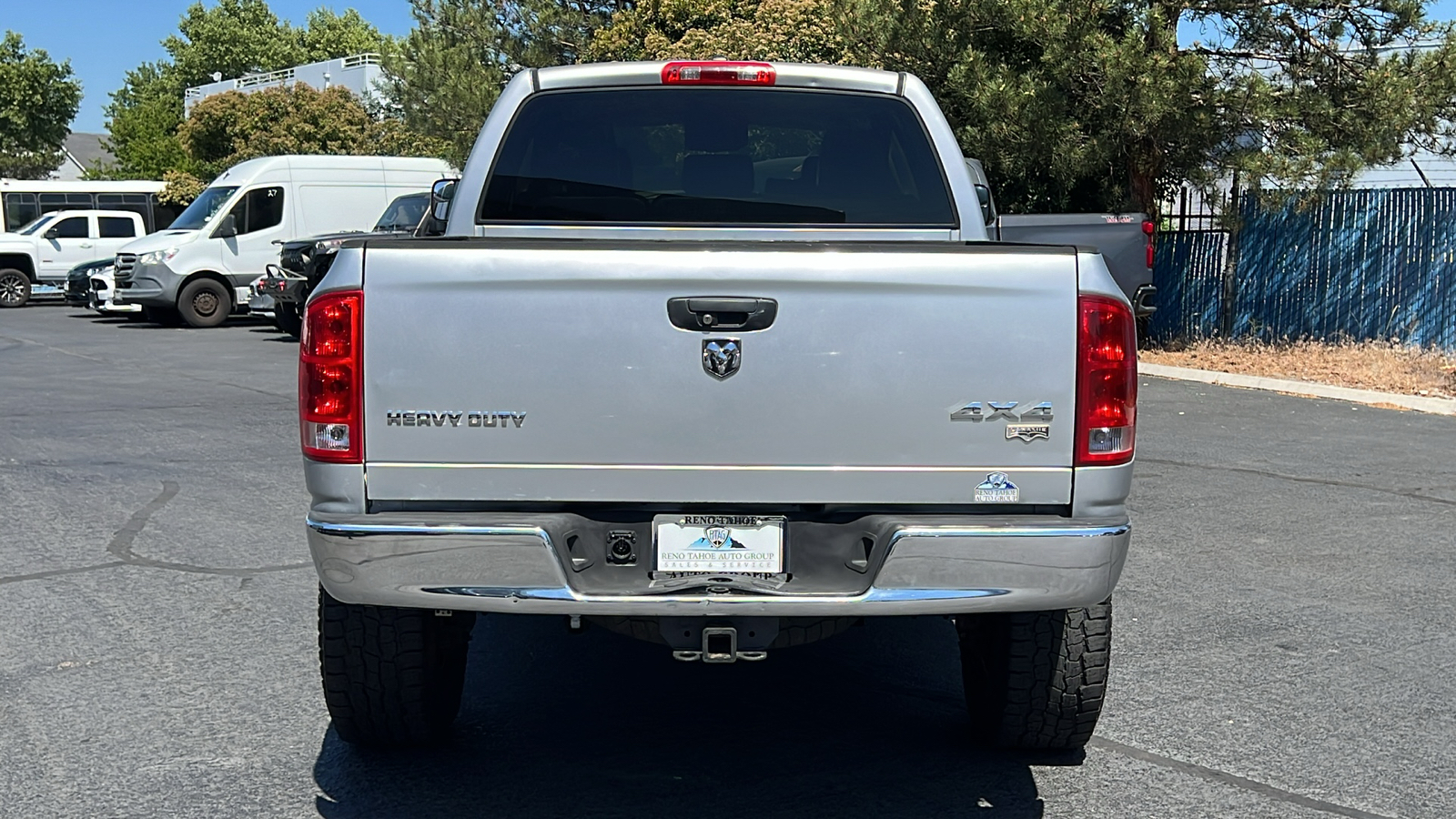 2006 Dodge Ram 2500 Laramie 4dr Mega Cab 160.5 4WD 6