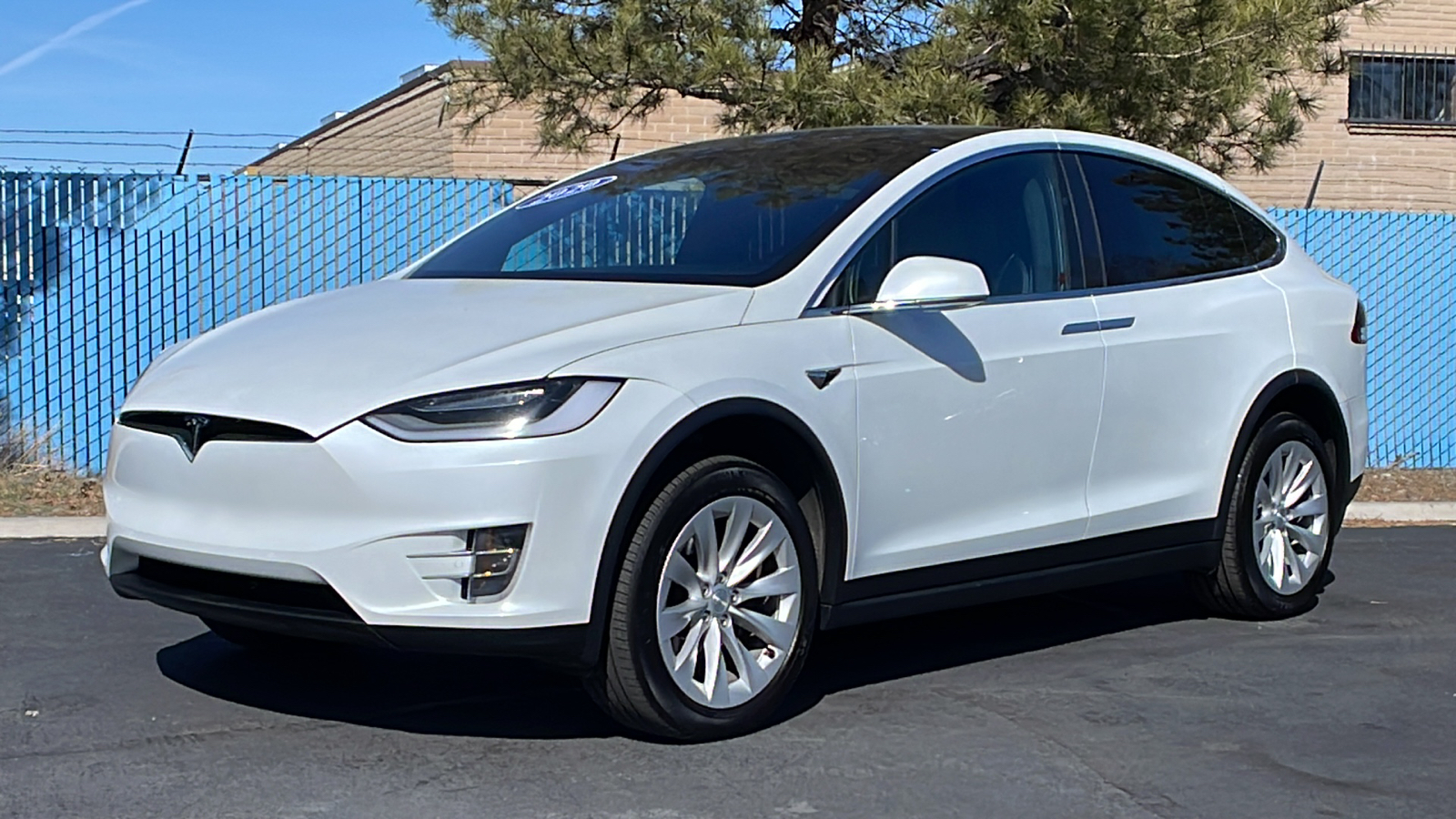 2020 Tesla Model X Long Range Plus 1