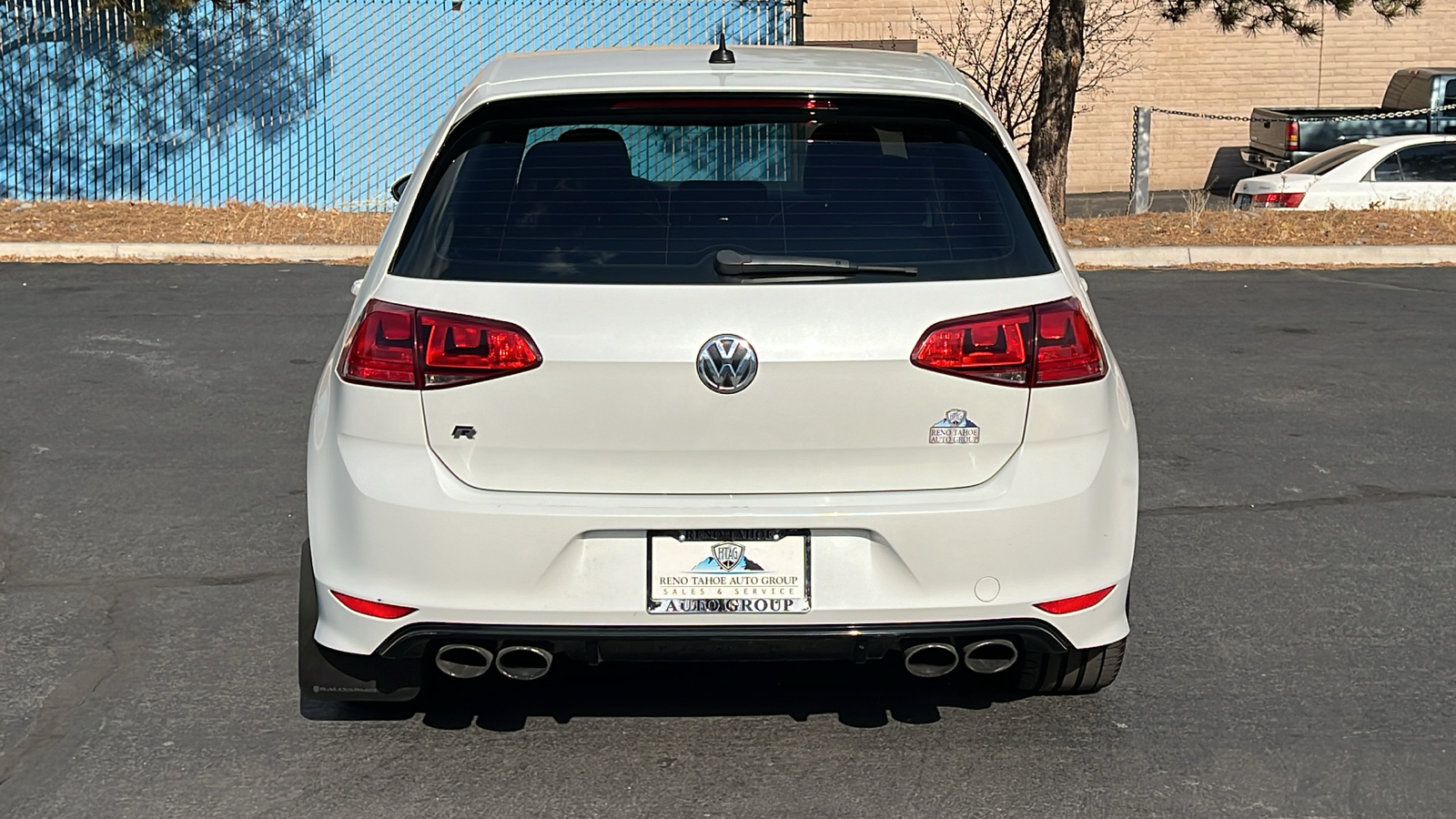 2017 Volkswagen Golf R  6